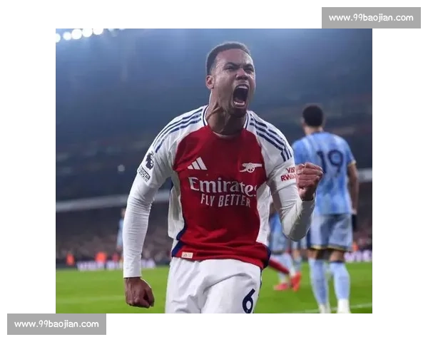 卡拉格力挺加布里埃尔:英超最具影响力的后防领袖 卡拉格力挺加布里埃尔:英超最具影响力的后防领袖